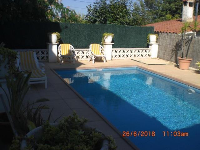 Casa Rural Cal Josefina & Tomas La Riera  Bagian luar foto