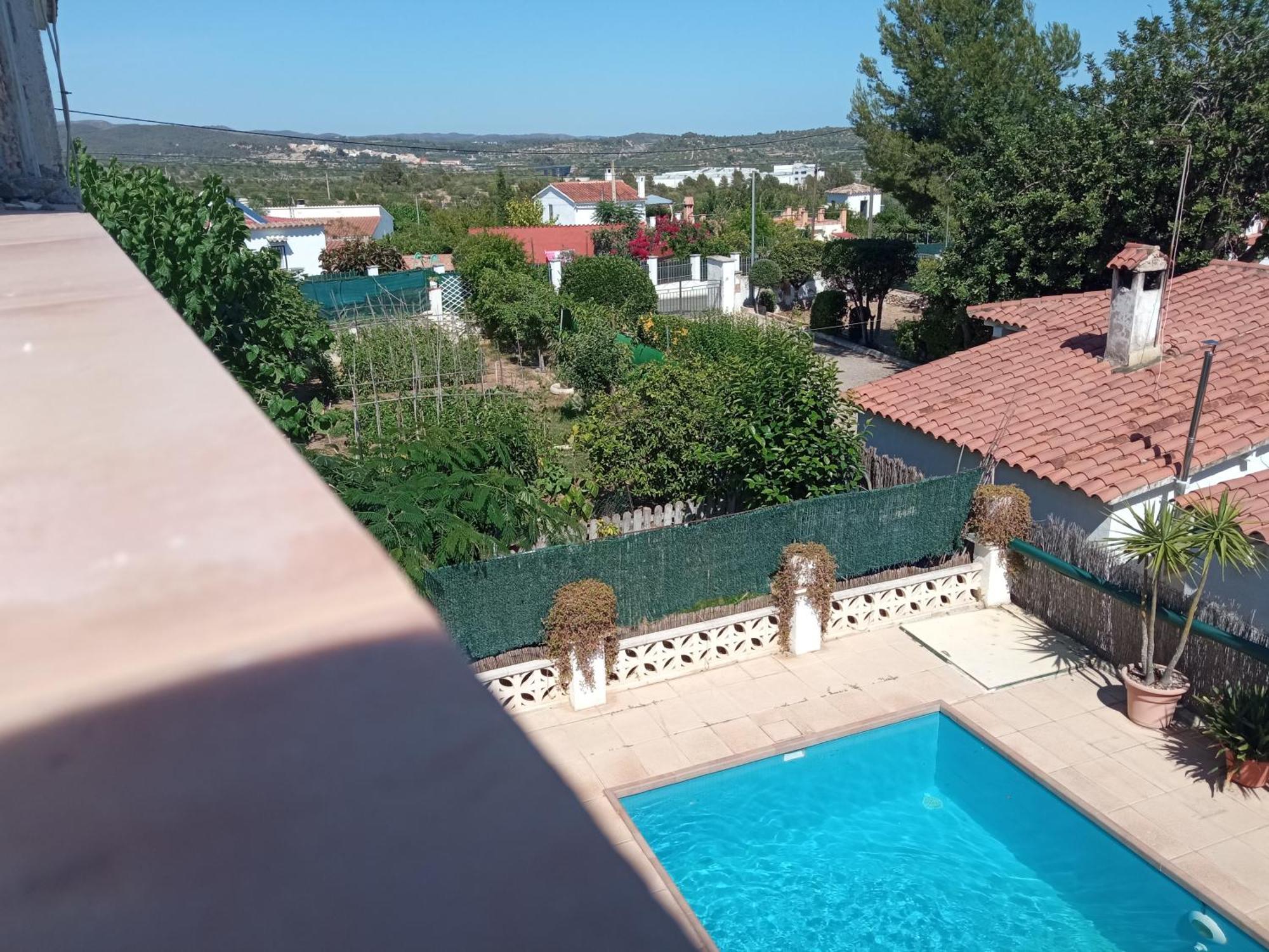 Casa Rural Cal Josefina & Tomas La Riera  Bagian luar foto