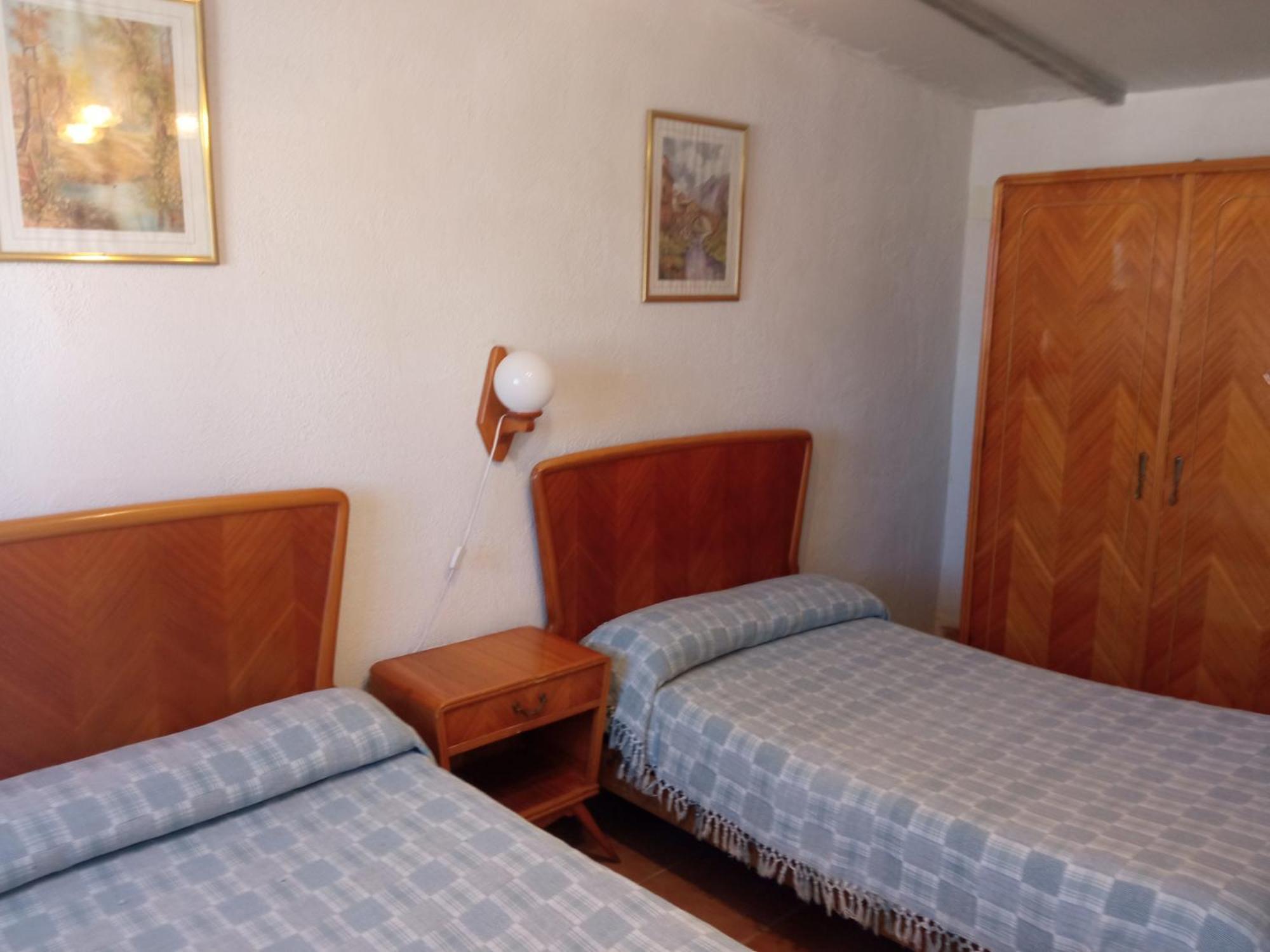 Casa Rural Cal Josefina & Tomas La Riera  Bagian luar foto